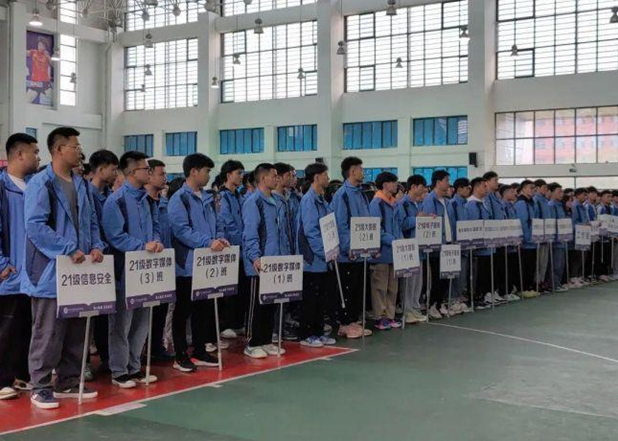 “迎新杯”籃球賽開(kāi)幕|迎“籃”而上 從“新”出發(fā)