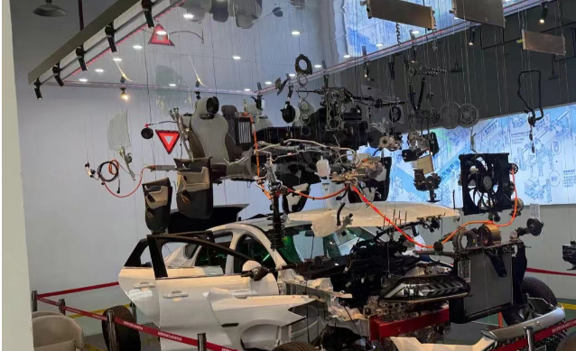 煤炭專業(yè)很吃香？?畢節(jié)把職教課搬進300多米“模擬礦井”